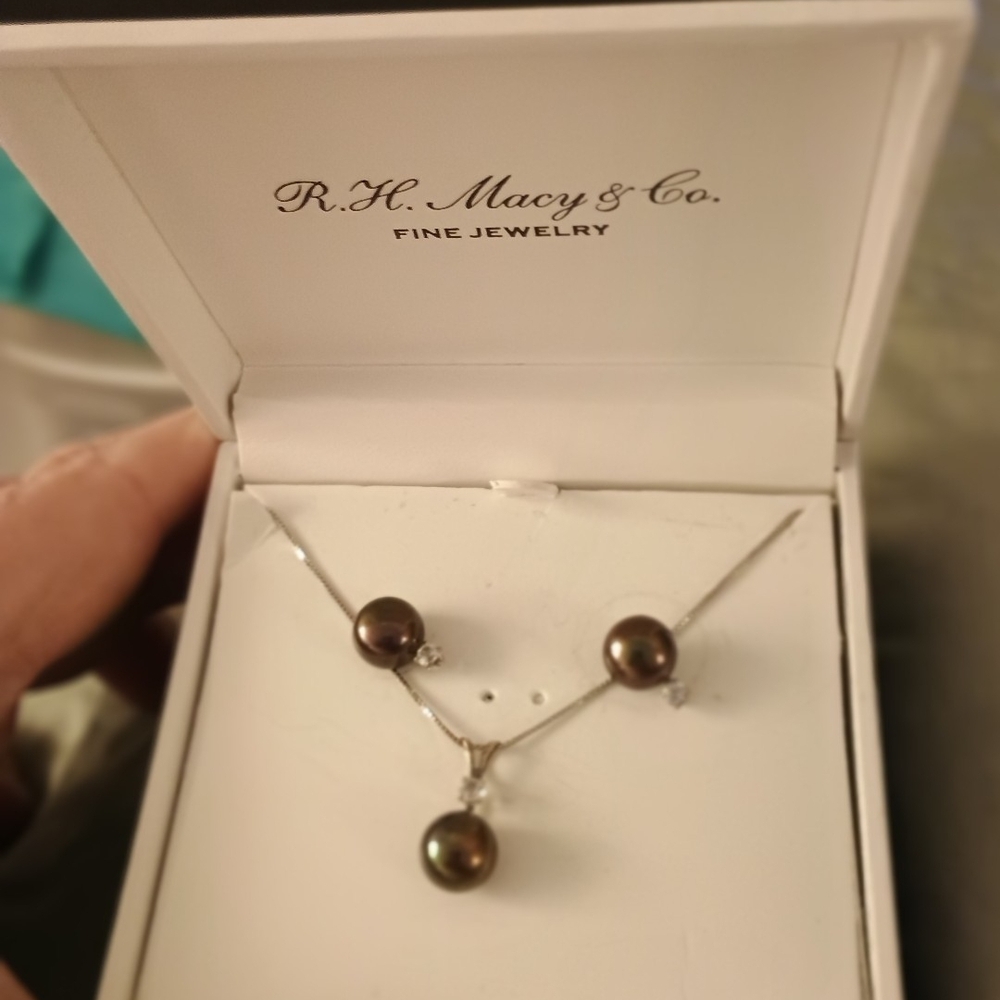 Macy's Black Pearl and Silver Necklace Set Sterling Silver
